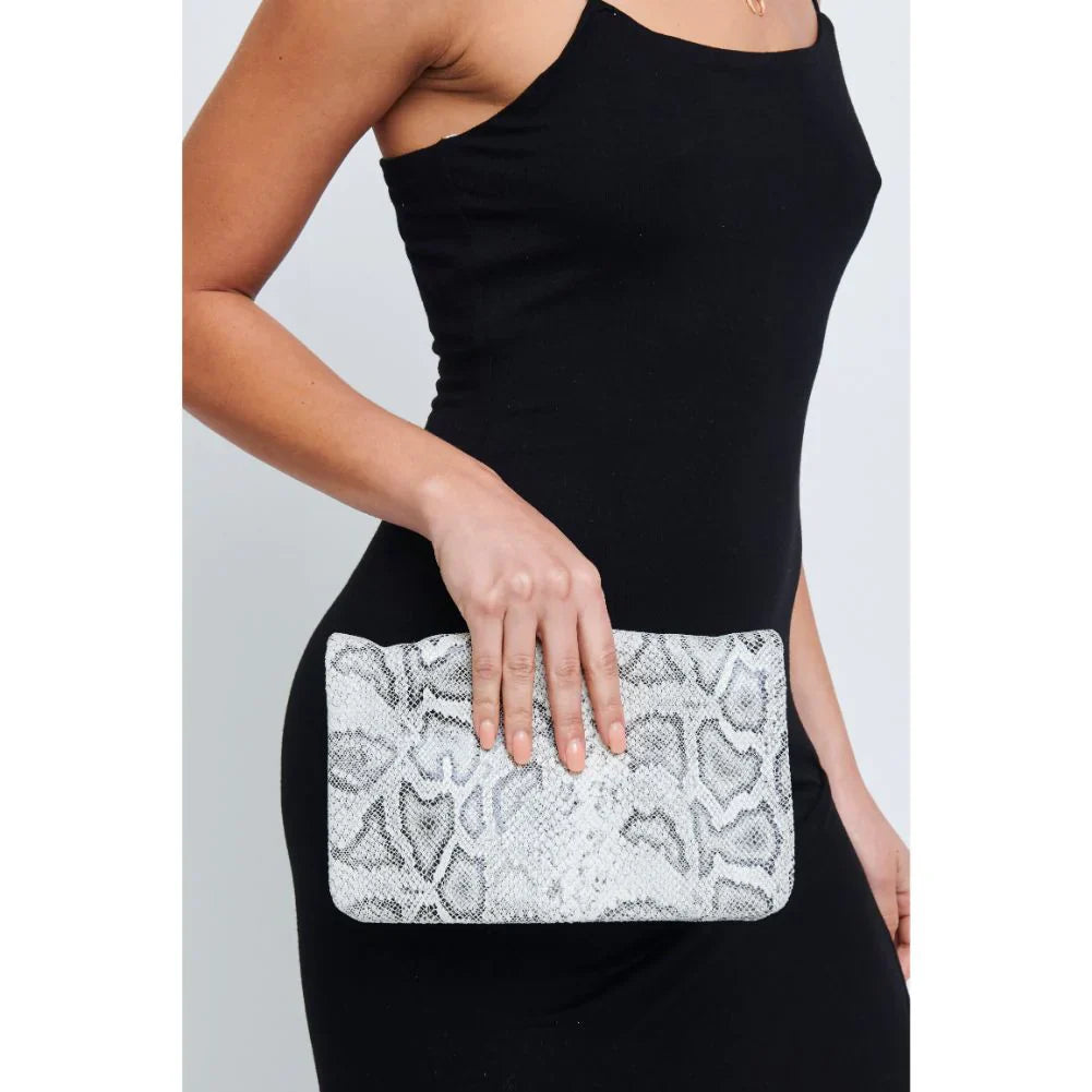 Urban Expressions Jones Snake Ivory Black