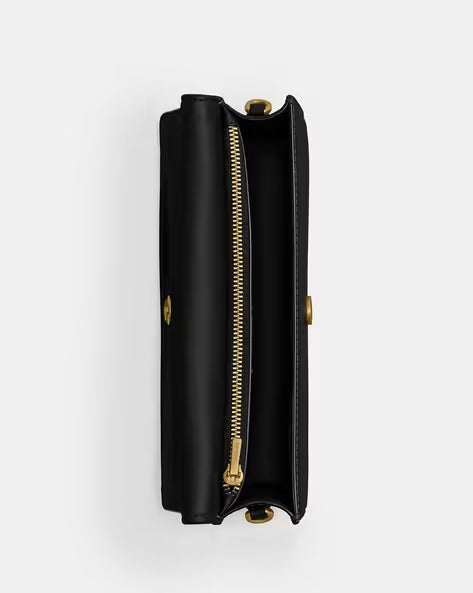 COACH Essential Leather Long Wallet