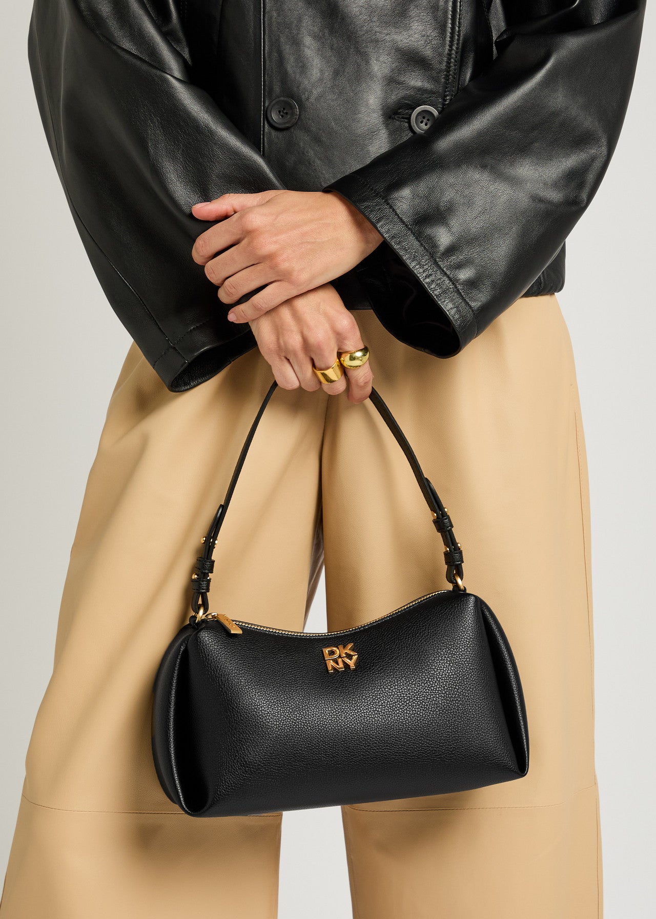 DKNY Remy Top Zip Shoulderulder Bag Marshmallow